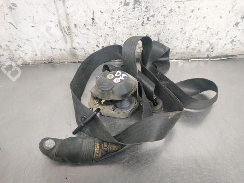 Used Front left seatbelt IVECO DAILY III Van 35 C 12 V, 35 S 12 V (AGKA43A2, AGKB43A2, AGKB46A2,... (116 hp) 26263547
