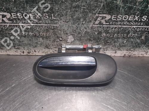 Used Rear left exterior door handle NISSAN ALMERA TINO (V10) 2.2 dCi (112 hp) 8039631