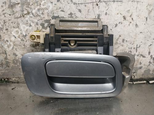 Used Front right exterior door handle OPEL ZAFIRA A MPV (T98) 2.0 DTI 16V (F75) (101 hp) 26264752
