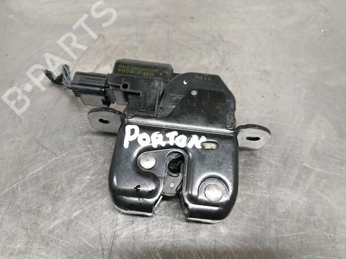 Used Tailgate lock RENAULT MEGANE I Classic (LA0/1_) 1.9 D (LA0A, LA0U, LA0R) (64 hp) 26262690