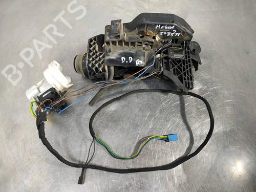 Used Front right lock MERCEDES-BENZ S-CLASS (W220) S 400 CDI (220.028, 220.128) (250 hp) 9494308