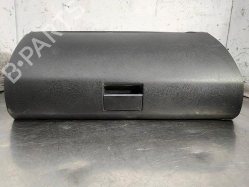 Used Glove box MERCEDES-BENZ B-CLASS Sports Tourer (W245) B 180 CDI (245.207) (109 hp) 26245149