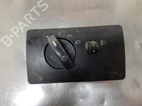 Used Headlight switch FORD MONDEO III (B5Y) 2.0 16V (146 hp) 26245435