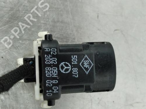 Right rear window switch MERCEDES-BENZ C-CLASS (W203) C 220 CDI (203.008) | BP26256319I28 