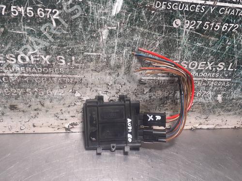 Used Heater resistor AUDI 80 B4 Avant (8C5) 1.9 TDI (90 hp) 26242677