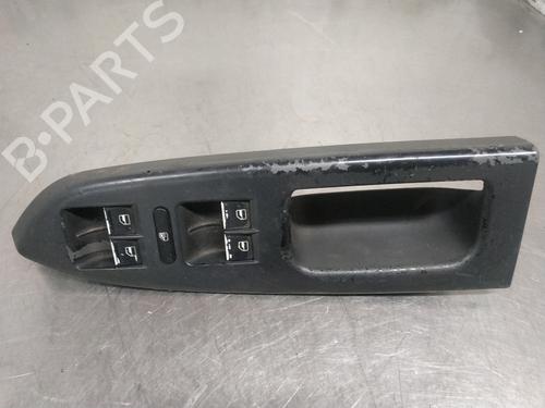 Used Left front window switch VW TOURAN (1T1, 1T2) 2.0 FSI (150 hp) 27401018