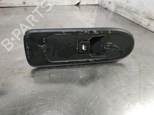 Used Right front window switch CITROËN C5 II (RC_) 2.0 HDi (RCRHRH) (136 hp) 26253893