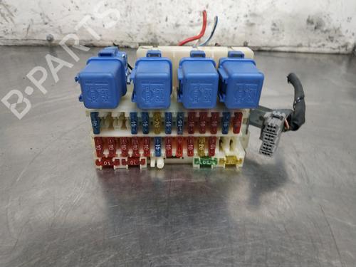 Used Fuse box NISSAN PRIMERA (P10) 2.0 16V (116 hp) 26254890