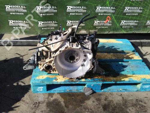 Used Gearbox HYUNDAI SONATA V (NF) 2.0 CRDi (140 hp) 8083251