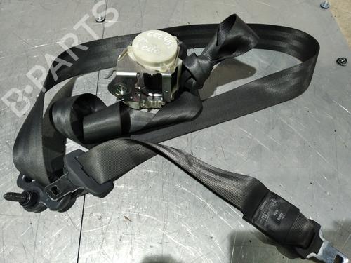 Used Rear center seatbelt RENAULT CLIO III (BR0/1, CR0/1) 1.5 dCi (BR17, CR17) (86 hp) 27401626