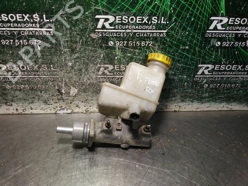 Used Brake master cylinder FIAT PUNTO (188_) 1.9 DS 60 (188.031, .051, .231, .251) (60 hp) 8364261