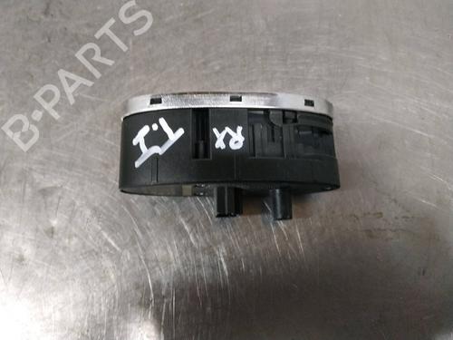 Left rear window switch MERCEDES-BENZ E-CLASS (W211) E 270 CDI (211.016) | BP26266235I29 