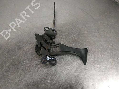 Used Hood lock MERCEDES-BENZ A-CLASS (W168) A 170 CDI (168.009, 168.109) (95 hp) 26267938