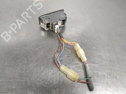 Used Left rear window switch SUZUKI VITARA Cabrio (ET, TA) 1.9 D (SE419TD) (75 hp) 26253676