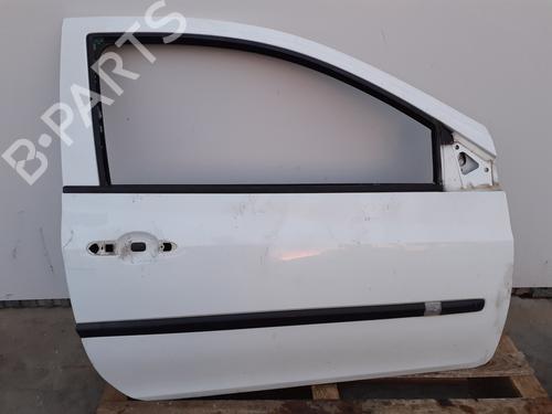 Used Right front door RENAULT CLIO II Hatchback Van (SB0/1/2_) 1.5 dCi (68 hp) 26244826