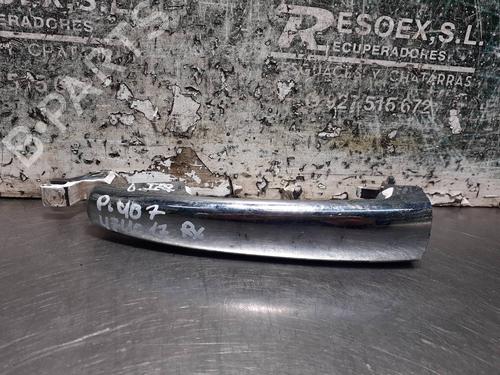 Front left exterior door handle PEUGEOT 407 SW (6E_, 6D_) 2.0 HDi BP9521586C128
