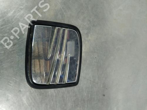 Used Tailgate handle SEAT IBIZA IV (6J5, 6P1) 1.9 TDI (90 hp) 26256663