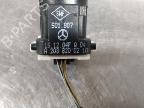 Left rear window switch MERCEDES-BENZ C-CLASS (W203) C 200 CDI (203.004) | BP26266605I29 