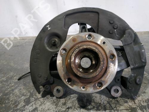Used Left front steering knuckle PEUGEOT 308 SW II (LC_, LJ_, LR_, LX_, L4_) 1.2 THP 130 (131 hp) 26246757