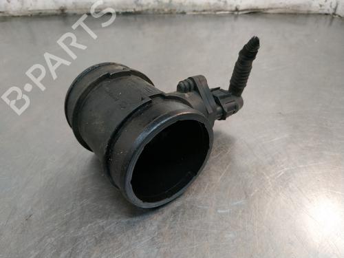 Used Mass air flow sensor OPEL ZAFIRA A MPV (T98) 2.0 DI 16V (F75) (82 hp) 26257185