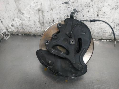 Left front steering knuckle MERCEDES-BENZ C-CLASS (W203) C 180 (203.035) | BP26265807M25 