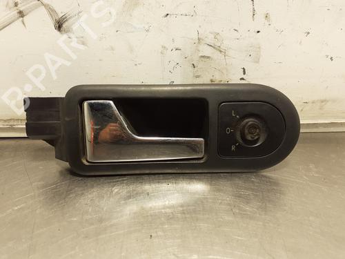 Used Front left interior door handle VW GOLF IV Cabriolet (1E7) 1.9 TDI (90 hp) 26243919