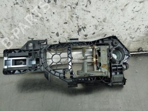 Rear left exterior door handle VW PASSAT B6 (3C2) 2.0 TDI 16V 4motion | BP27401114C130 