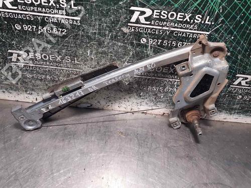 Used Rear right window mechanism AUDI 80 B4 Avant (8C5) 1.9 TDI (90 hp) 8106406