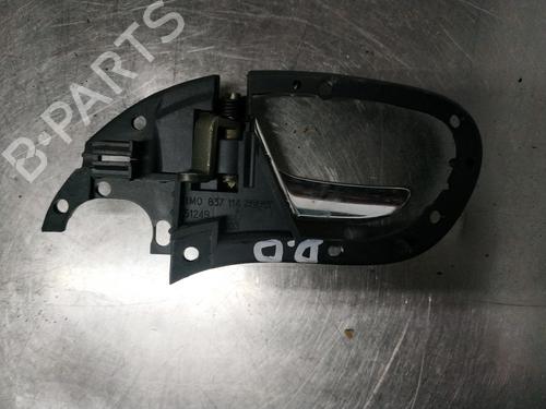 Høyre foran invendig håndtak SEAT LEON (1M1) 1.6 16 V | BP26253325I14 
