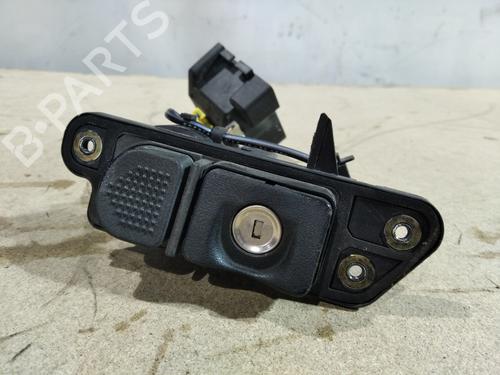 Used Tailgate handle MERCEDES-BENZ S-CLASS Coupe (C215) CL 500 (215.375) (306 hp) 26262557
