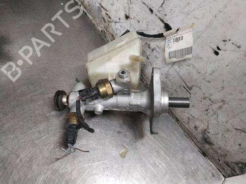 Brake master cylinder MERCEDES-BENZ C-CLASS (W203) C 180 (203.035) | BP26265541M77 