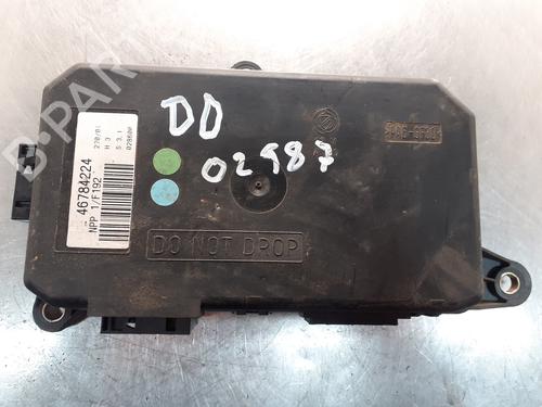 Commande Confort FIAT STILO (192_) 1.9 JTD (192_XE1A) (115 hp) 26245070