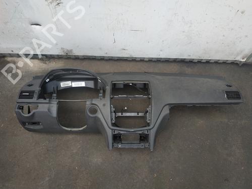 Used Dashboard MERCEDES-BENZ C-CLASS (W204) C 200 Kompressor (204.041) (184 hp) 26254815