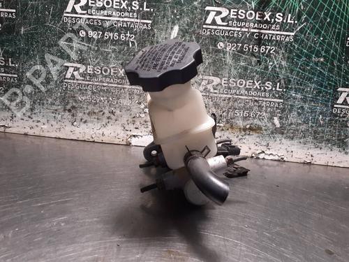 Used Brake master cylinder HYUNDAI H-1 / STAREX Bus (A1) 2.5 D (78 hp) 9640462
