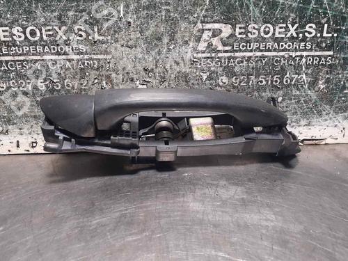 Used Front right exterior door handle MERCEDES-BENZ C-CLASS (W203) C 220 CDI (203.008) (150 hp) 8069709