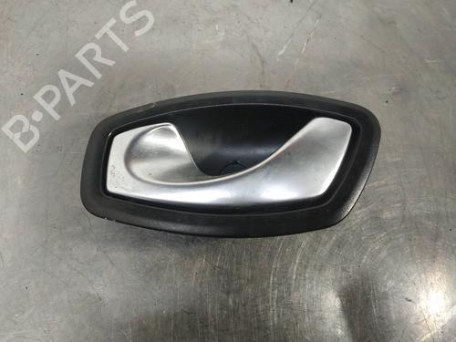 Used Front left interior door handle RENAULT CLIO II Hatchback Van (SB0/1/2_) 1.5 dCi (68 hp) 26244393