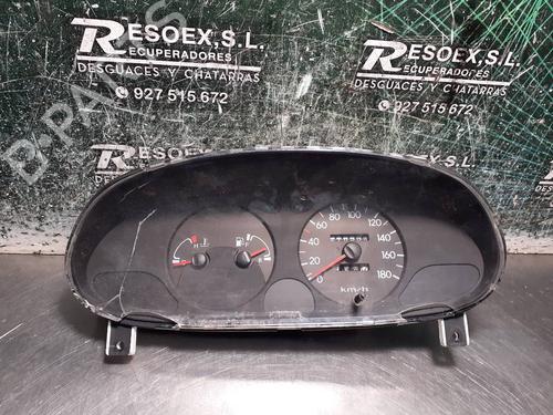 Used Instrument cluster HYUNDAI H-1 / STAREX Bus (A1) 2.5 D (78 hp) 9591423