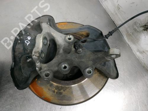 Right front steering knuckle MERCEDES-BENZ C-CLASS (W204) C 200 Kompressor (204.041) | BP26253741M26 