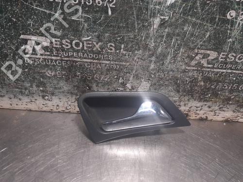 Used Front right interior door handle MERCEDES-BENZ C-CLASS (W203) C 220 CDI (203.008) (150 hp) 8902550