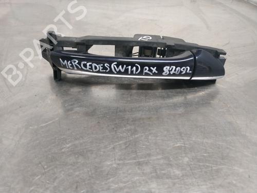 Høyre bak utvendig håndtak MERCEDES-BENZ E-CLASS T-Model (S211) E 320 T CDI (211.226) (204 hp) 26267553