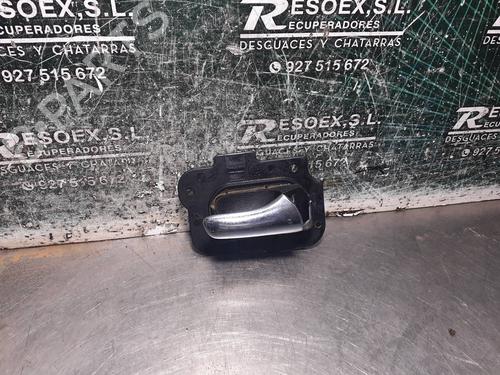 Højre bagtil invendig håndtag OPEL VECTRA B (J96) 2.0 DI 16V (F19) (82 hp) 8273240