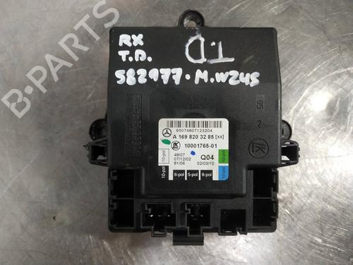 Used Comfort control module MERCEDES-BENZ B-CLASS Sports Tourer (W245) B 180 CDI (245.207) (109 hp) 26245159