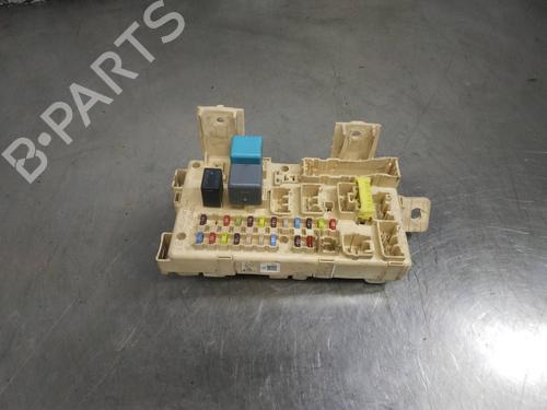 Used Fuse box TOYOTA AVENSIS (_T25_) 2.0 D-4D (CDT250_, CDT250R) (116 hp) 26265380
