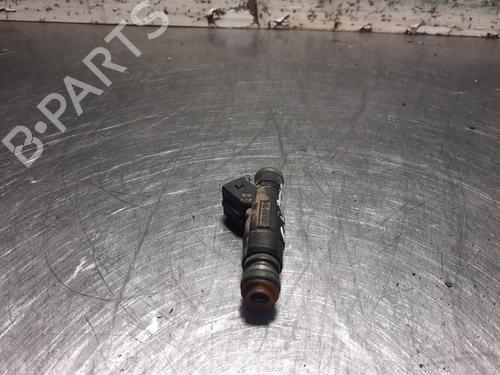 Used Injector CHRYSLER VOYAGER / GRAND VOYAGER III (GS_, NS_) 2.4 i (151 hp) 9189001