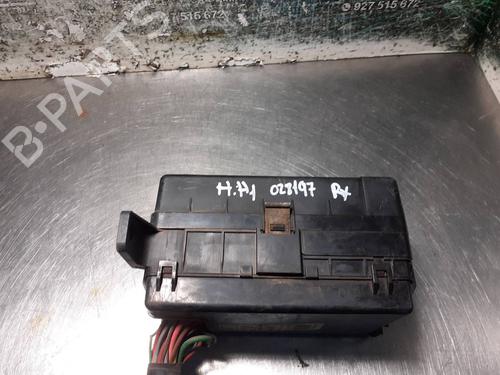 Fuse box HYUNDAI H-1 / STAREX Bus (A1) 2.5 D | BP9640459E1 