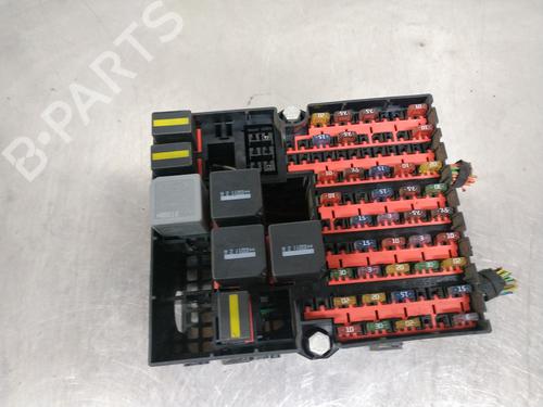 Used Fuse box FORD FIESTA V (JH_, JD_) 1.4 16V (80 hp) 26254850
