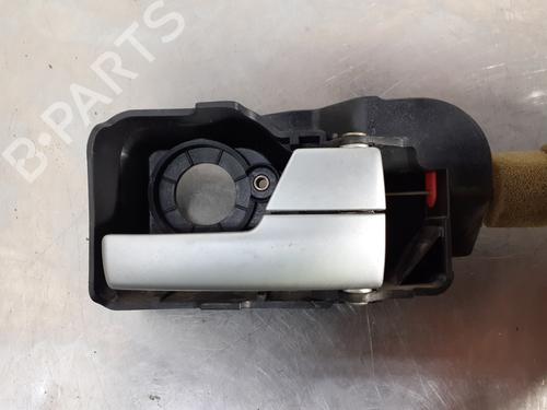 Used Front right interior door handle FORD MONDEO III (B5Y) 2.0 16V (146 hp) 26243257