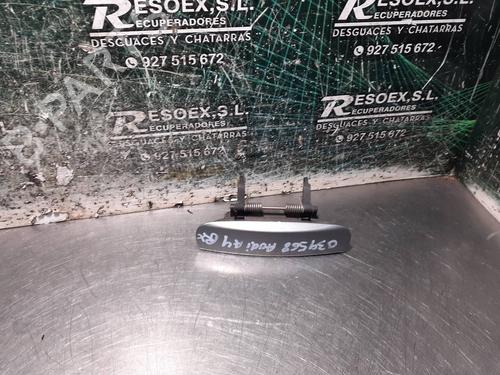Rear right exterior door handle AUDI A4 B7 (8EC) 2.5 TDI 8E0839207