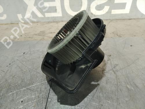Heater blower motor SEAT IBIZA IV (6J5, 6P1) 1.9 TDI | BP26264462M62 