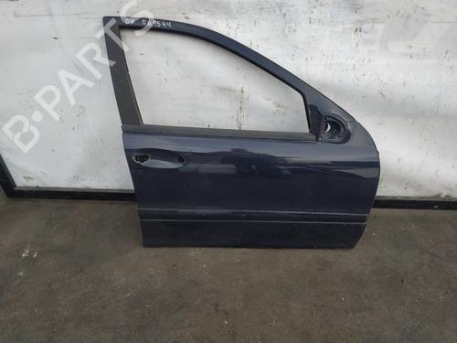 Used Right front door MERCEDES-BENZ C-CLASS (W203) C 180 (203.035) (129 hp) 26265643